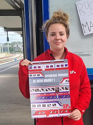 https://zutphen.sp.nl/nieuws/2023/09/sp-plakt-dienstregeling-treinen-naar-oidenzaal-af